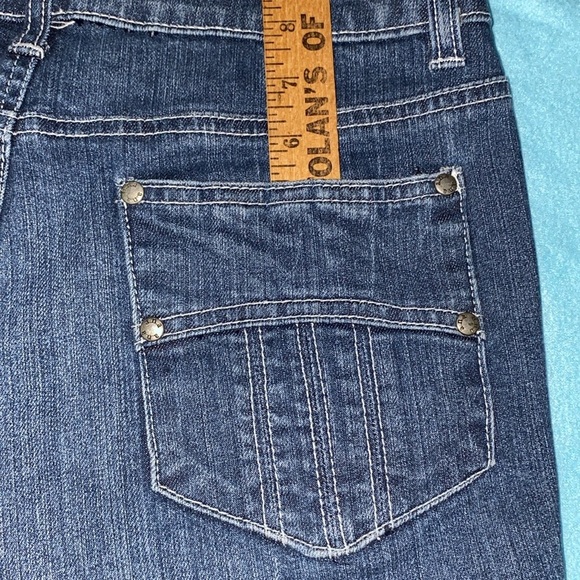A.N.A A New Approach capri denim blue with white accent stitching size 12 - Picture 12 of 12